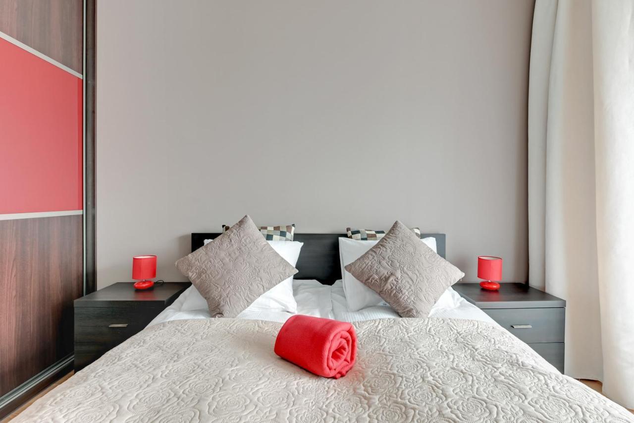 Apartments Riva - Nadmorski Dwor Premium กดัญสก์ ภายนอก รูปภาพ